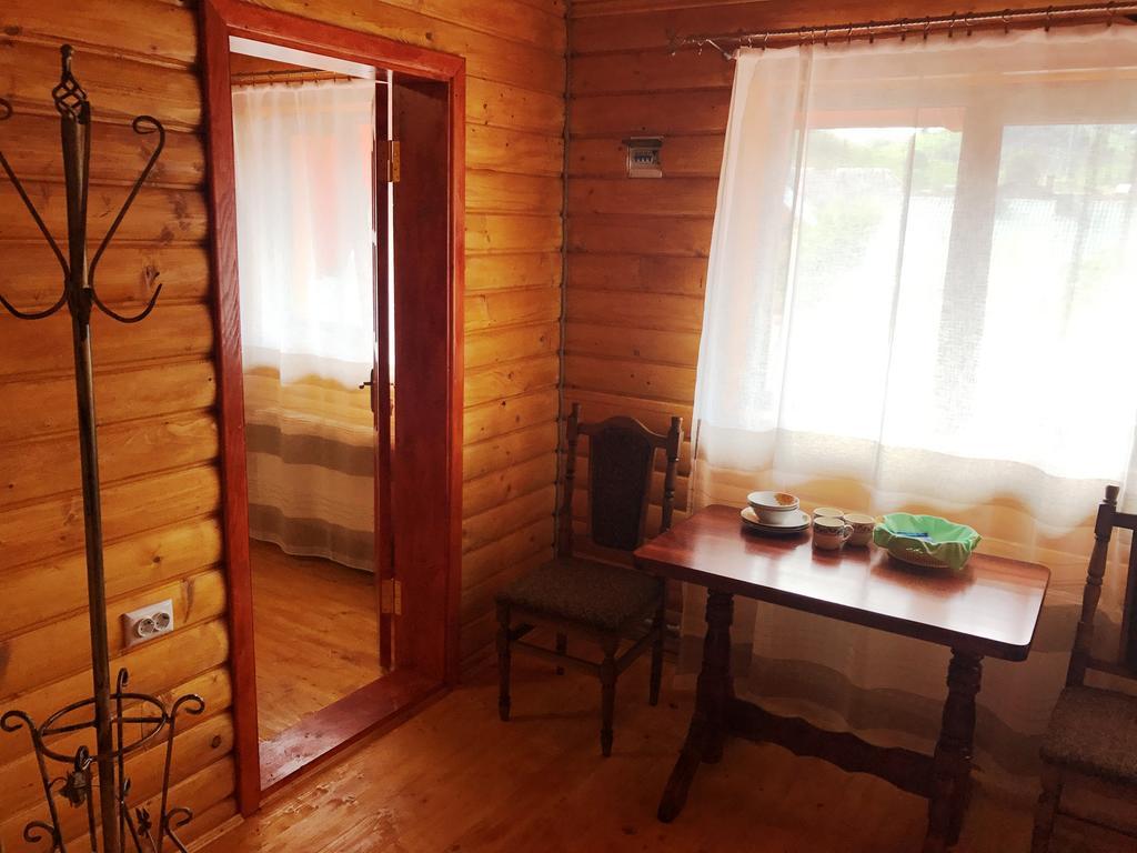 Guest House U Stasuka Vorokhta Exterior foto